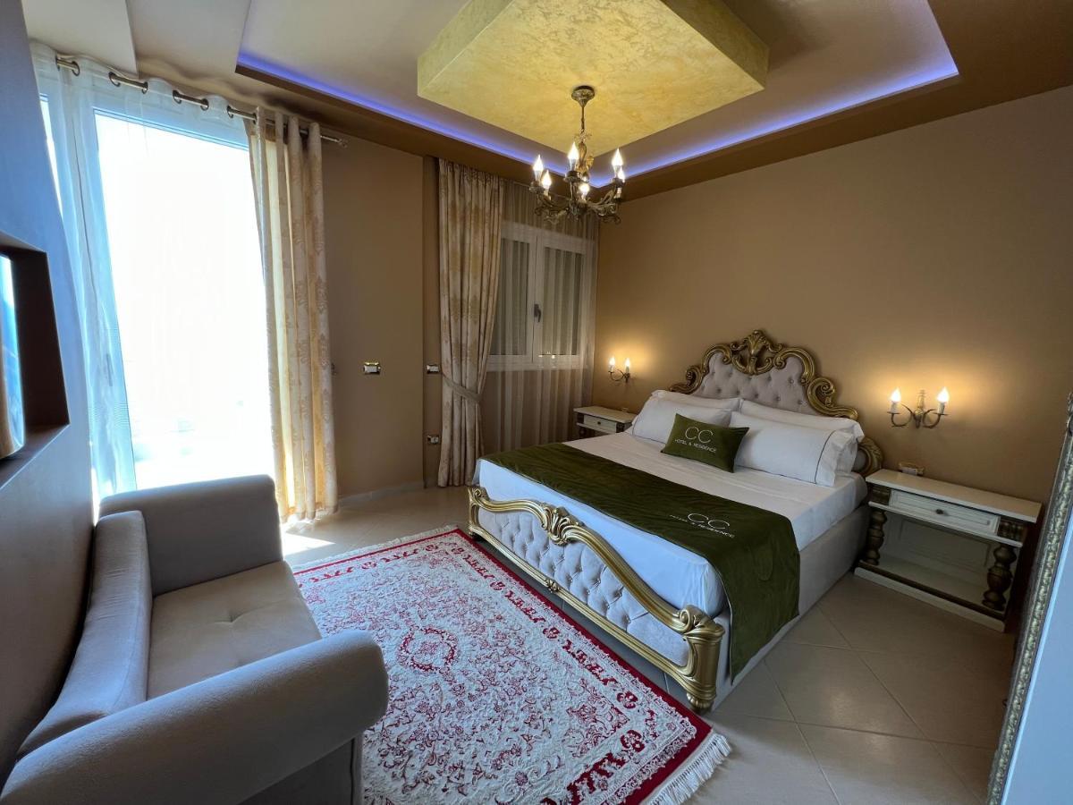 Cc Hotel & Residence Vlorë Esterno foto
